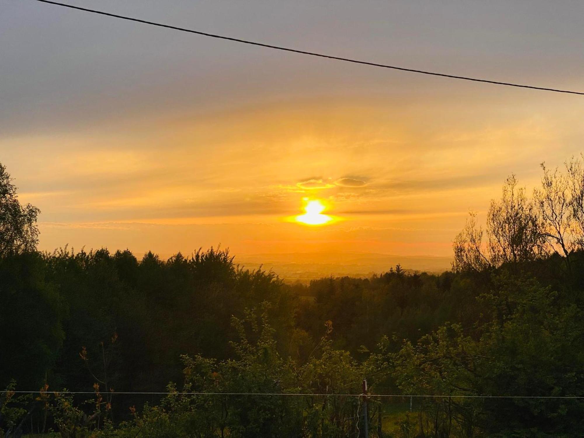 Zacisze Na Podzamczu Apartment Odrzykon Екстериор снимка